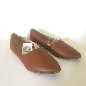 Women’s Pointed Toe Loafers